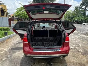 Mercedes-Benz GLE-Class 2017 Red