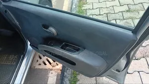 Nissan Micra 1.2 2012 Silver
