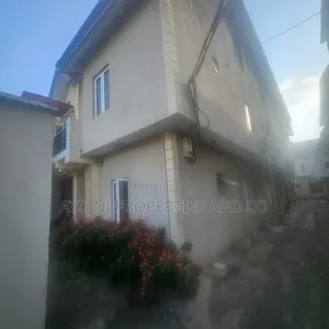 2bdrm Block of Flats in Magodo Phase 2 Gra for rent
