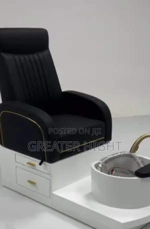 Classic Pedicure Chair