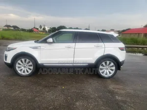 Land Rover Range Rover Evoque HSE Dynamic 4x4 (2.0 4cyl 9A) 2016 White