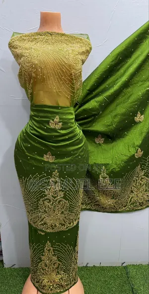 Indian George and Blouse Straight 5 Yards With Luxury Beaded