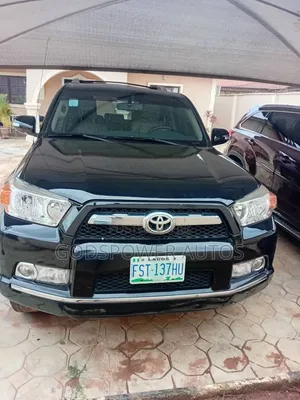 Toyota 4-Runner SR5 2WD 2011 Black