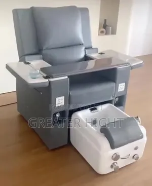 Pedicure and Manicure Chair With Ceramic Bowl