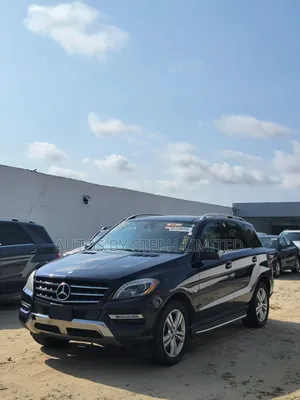 Mercedes-Benz M Class 2012 Blue