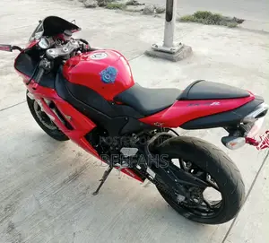 Kawasaki Ninja ZX6R 2007 Red