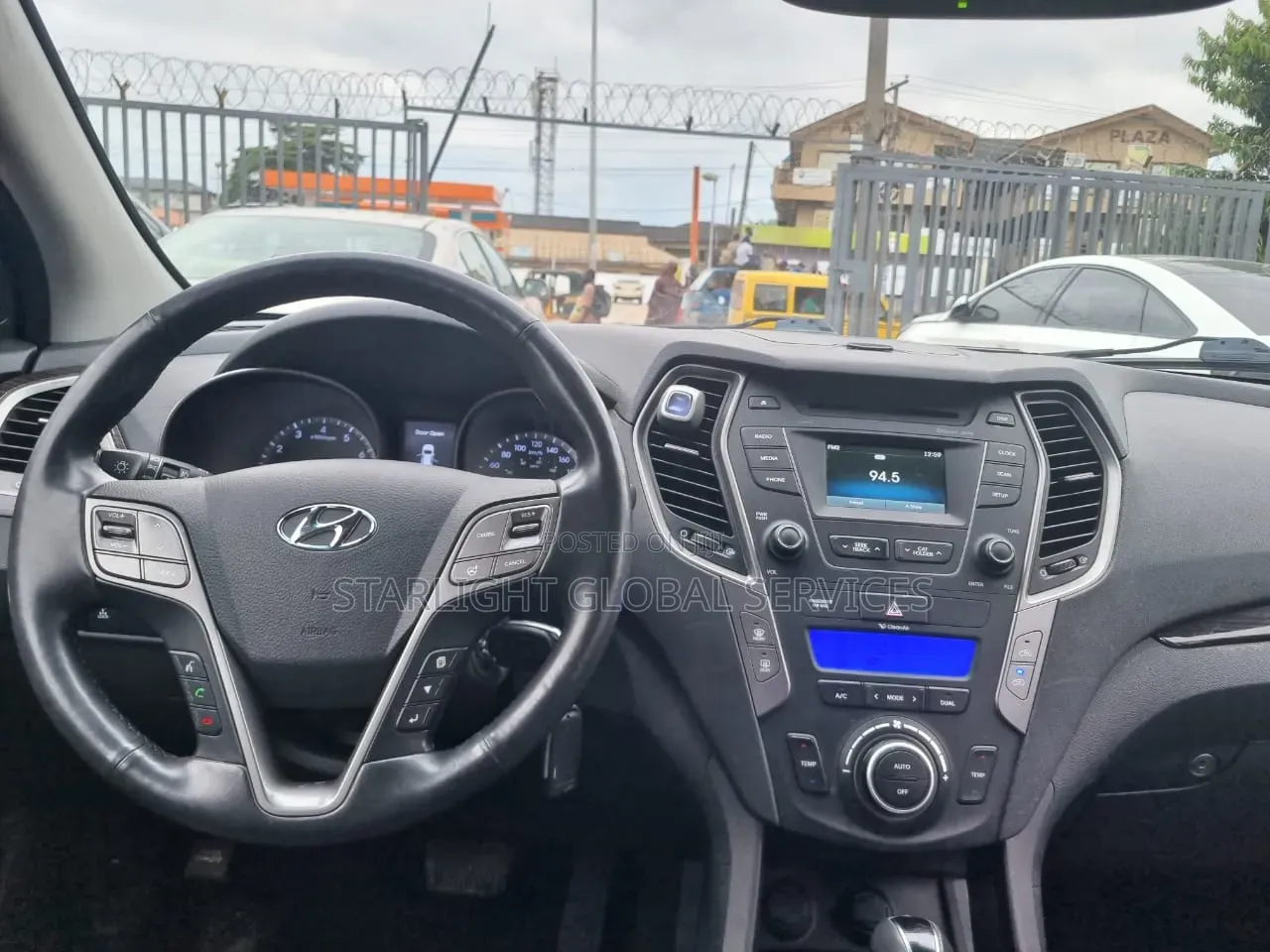 Hyundai Santa Fe 2014 Gray