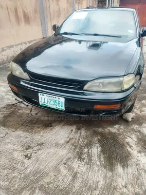 Toyota Camry LE Sedan 1996 Black