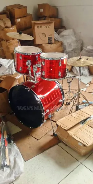 Yamaha Standard Full-Sized 5-Piece Acoustic Drum Set