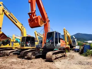 Hitachi ZX240-3 Excavator 2022