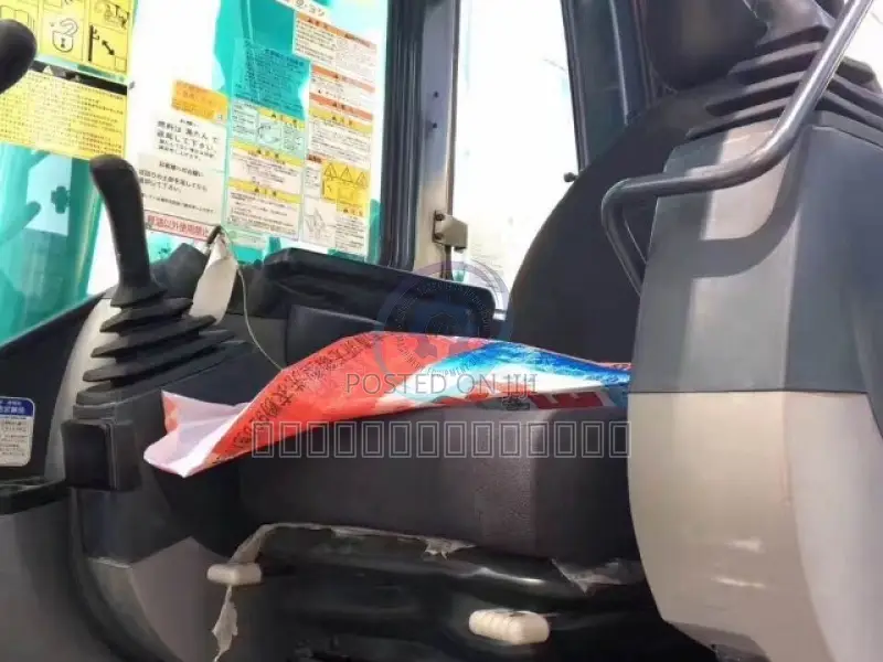 Kobelco SK200 Excavator 2022