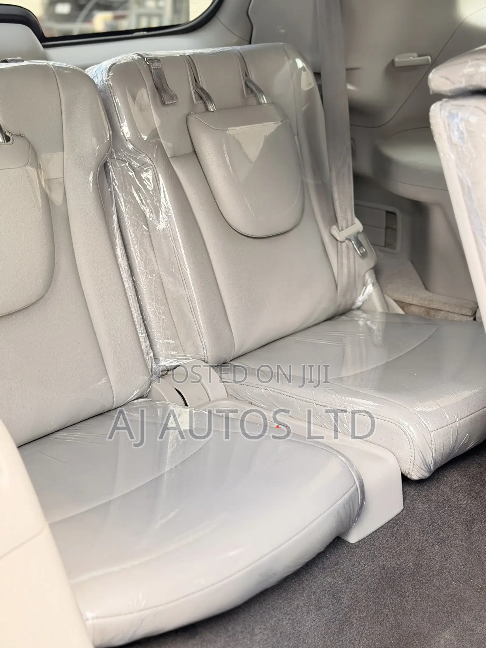 Toyota Highlander Limited 2011 Silver