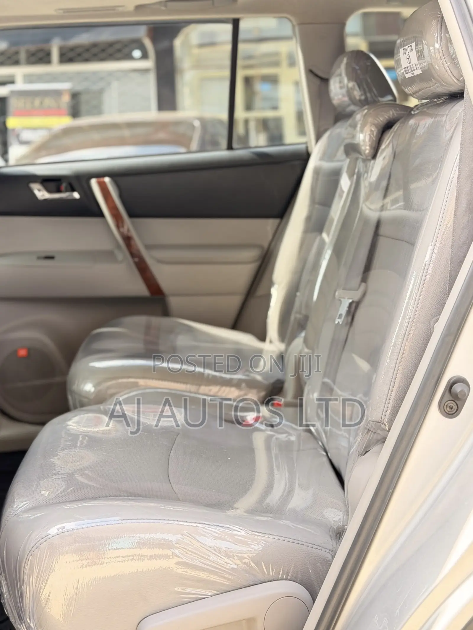 Toyota Highlander Limited 2011 Silver