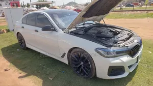 BMW 5 Series G30 530e 2022 White