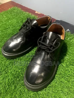 Classic Leather Oxford Men's Shoe