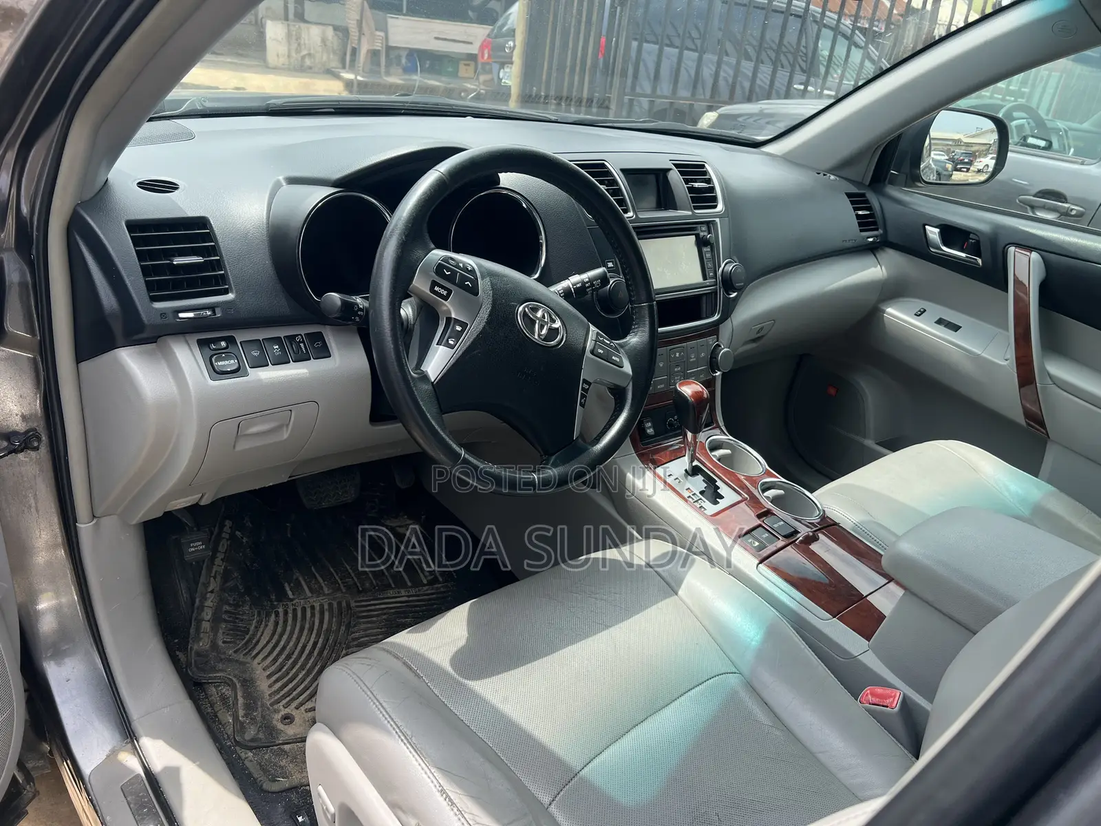 Toyota Highlander 2013 Gray