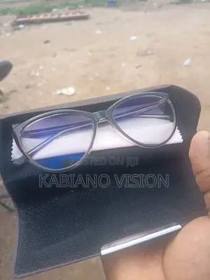 Eyes Glasses