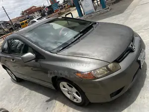 Honda Civic 2008 Gray