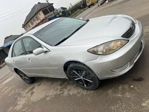 Toyota Camry 2006 Silver