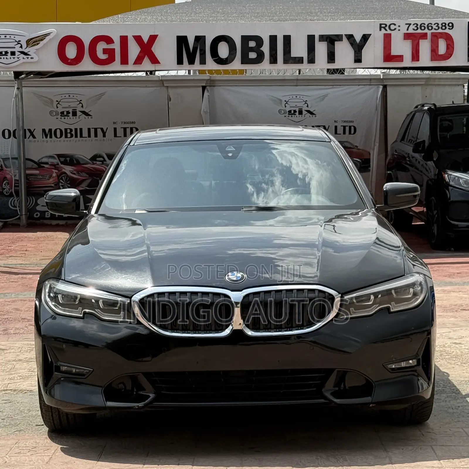 BMW 330i 2020 Black