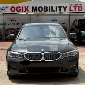 BMW 330i 2020 Black