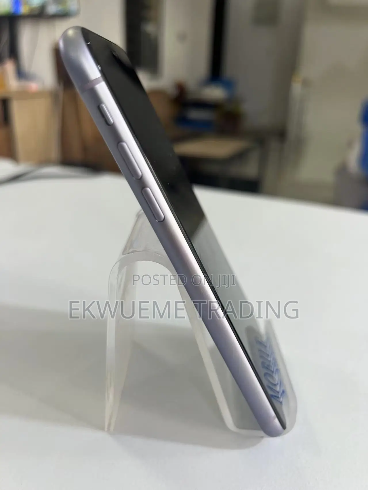 Apple iPhone 11 64 GB Purple