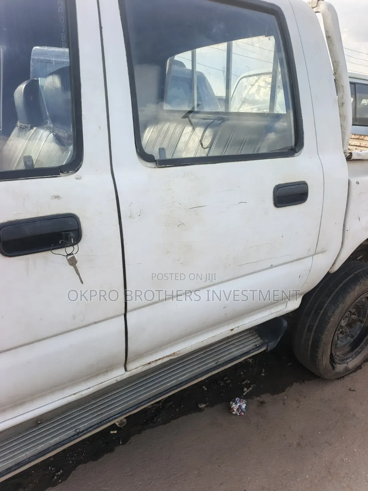 Toyota Hilux 2002 White