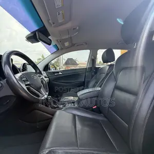 Hyundai Tucson 2019 Silver