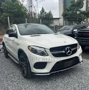 Mercedes-Benz GLE-Class 2016 White