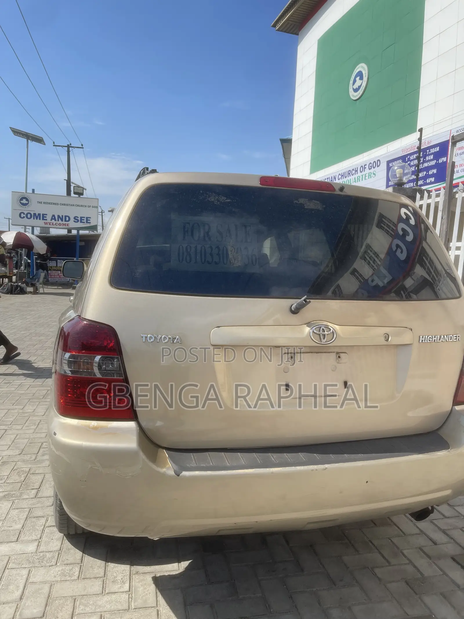 Toyota Highlander 2004 Gold