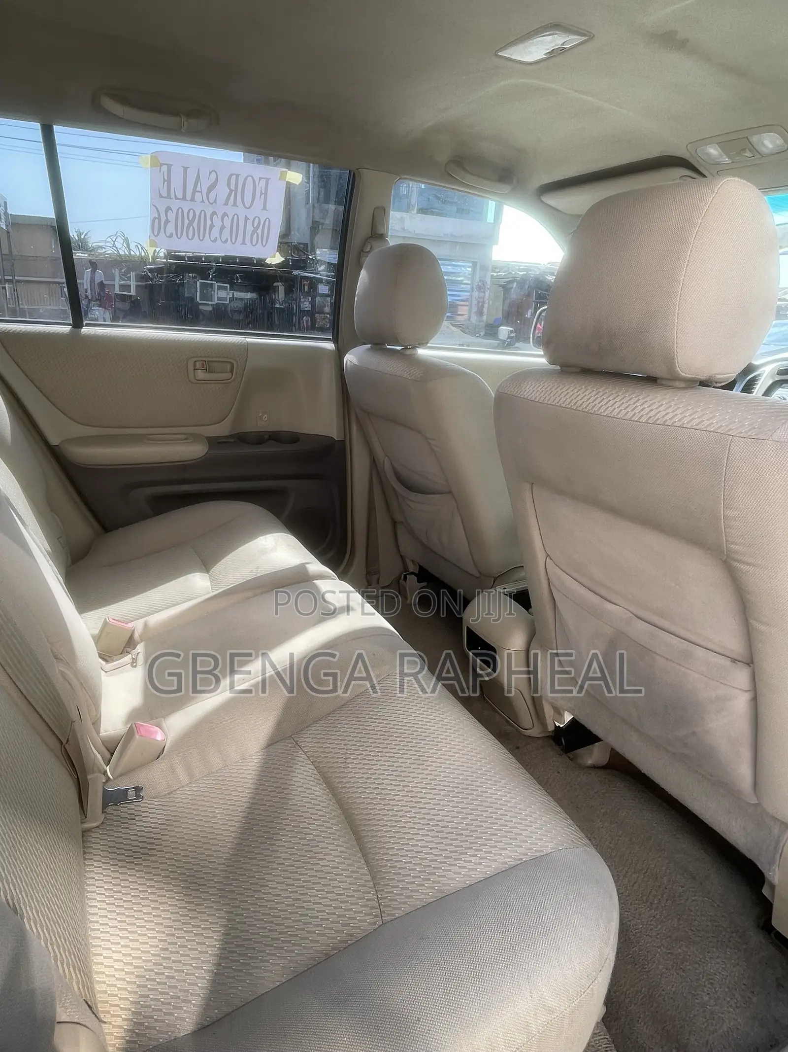 Toyota Highlander 2004 Gold