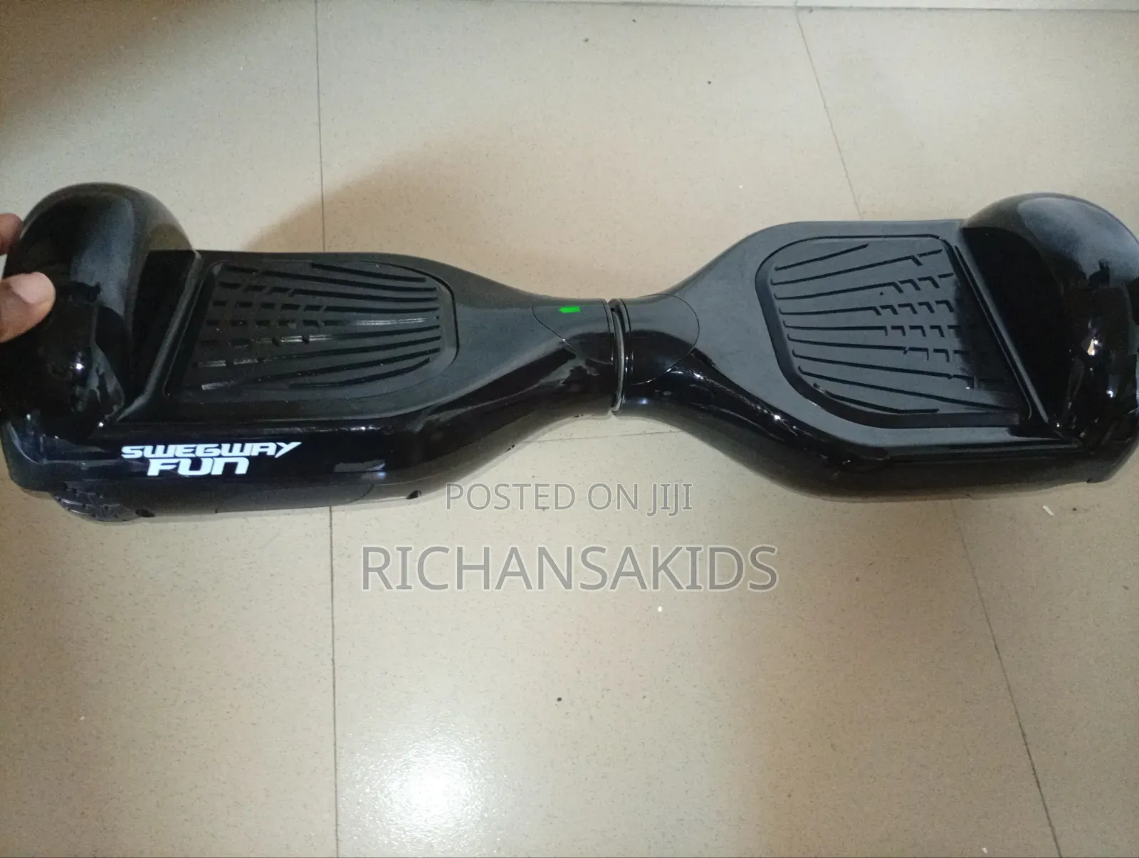 High End Brand Hoverboard With Free Extra Charger
