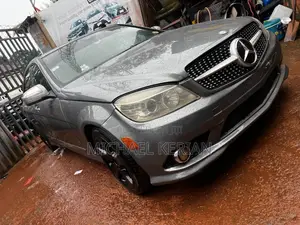 Mercedes-Benz C300 2008 Gray