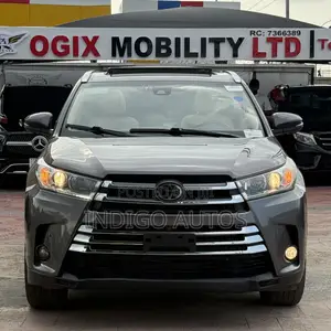 Toyota Highlander 2018 Gray