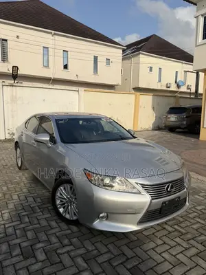 Lexus ES 350 FWD 2015 Silver