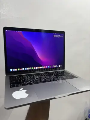 Laptop Apple MacBook Pro 2017 8GB Intel Core i5 SSD 256GB