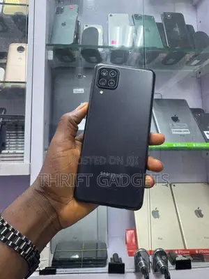 Samsung Galaxy A12 64 GB Black