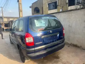 Opel Zafira 1.8 2005 Blue