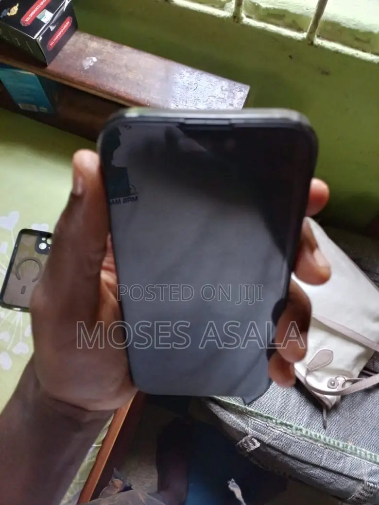 Apple iPhone 15 128 GB Black