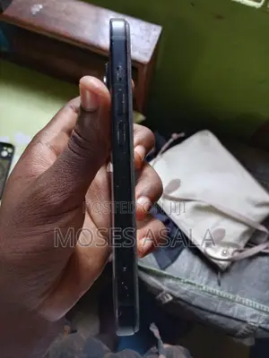 Apple iPhone 15 128 GB Black