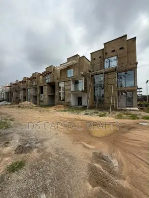 3bdrm Duplex in Dawaki for sale