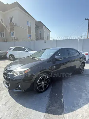 Toyota Corolla 2014 Black