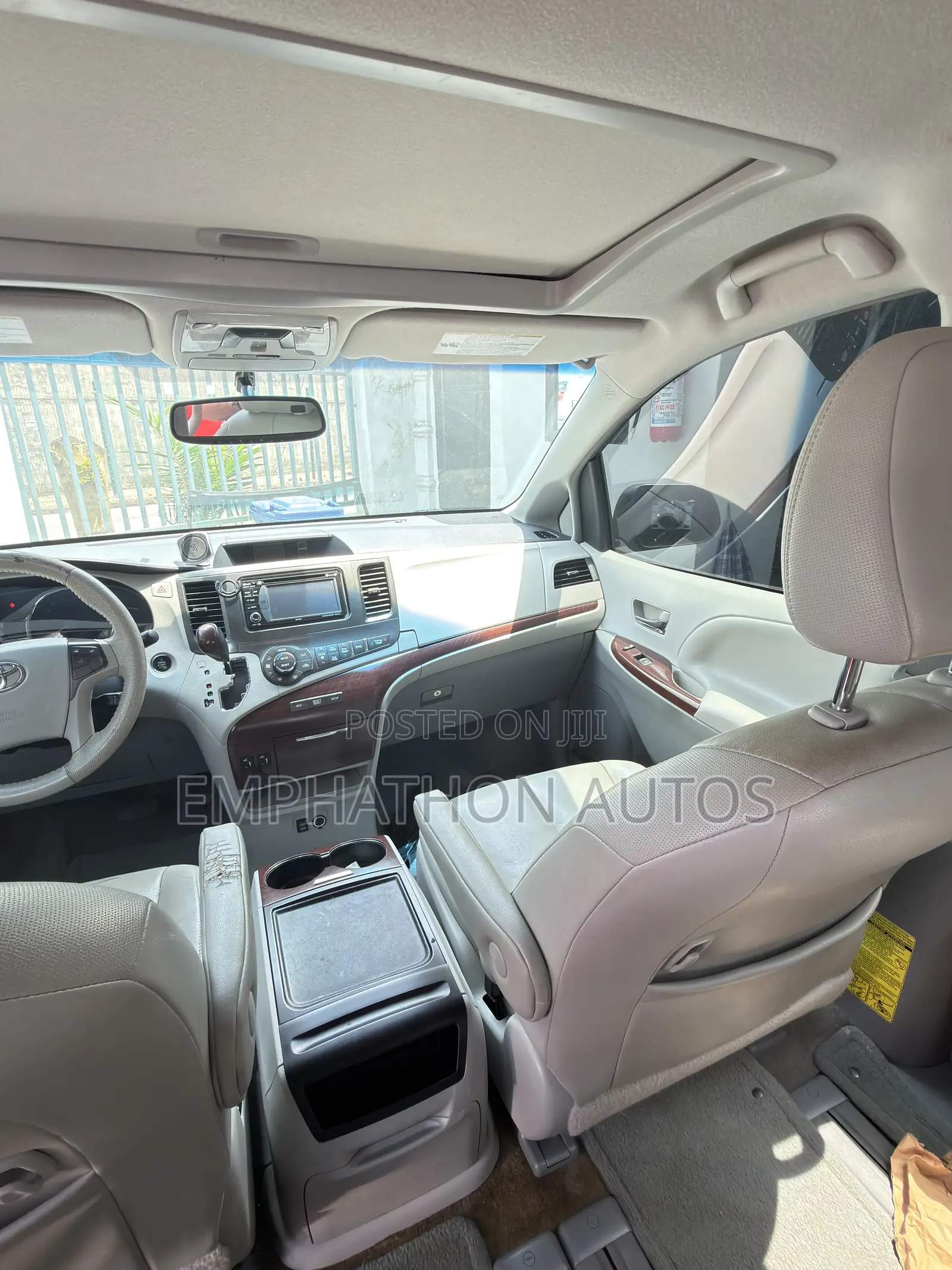 Toyota Sienna 2014 Gray