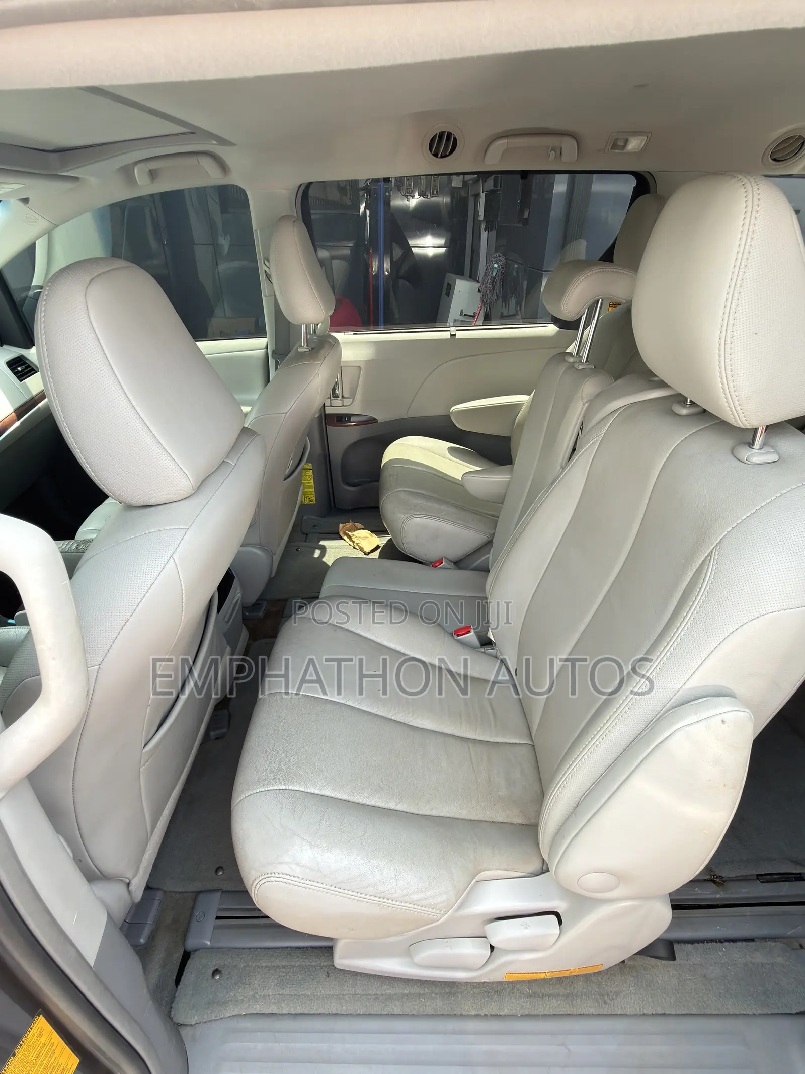 Toyota Sienna 2014 Gray