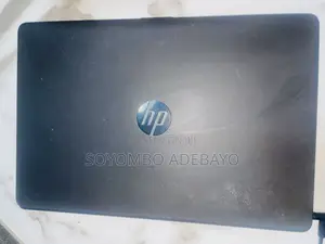 Laptop HP 255 G6 4GB AMD HDD+SSD 512GB