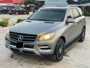 Mercedes-Benz M Class 2013 Red