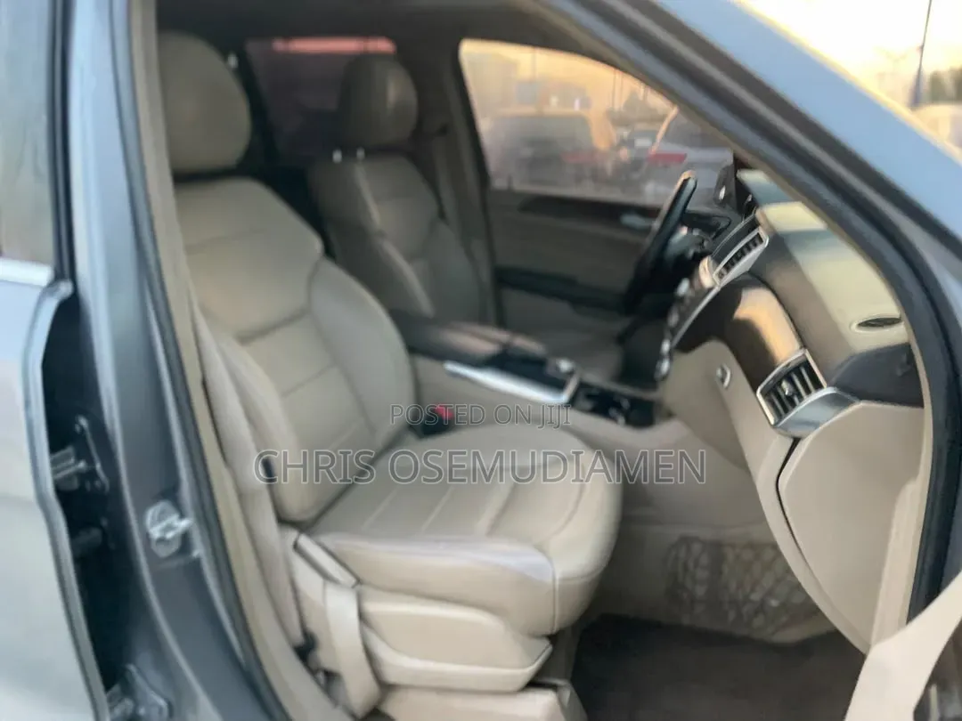 Mercedes-Benz M Class 2013 Gray