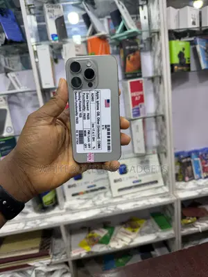 Apple iPhone 15 Pro 128 GB Gray