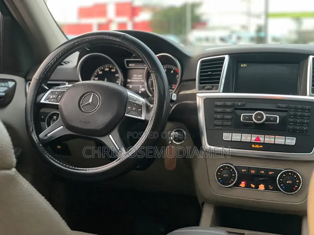 Mercedes-Benz M Class 2013 Gray