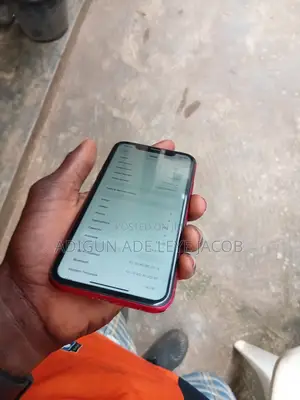 Apple iPhone XR 64 GB Red